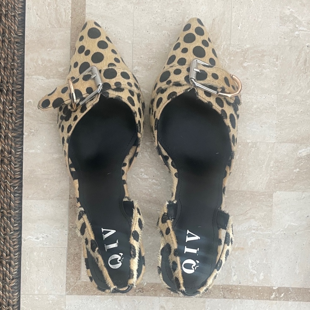 QIV Women's Leopard Print Slingback Heels